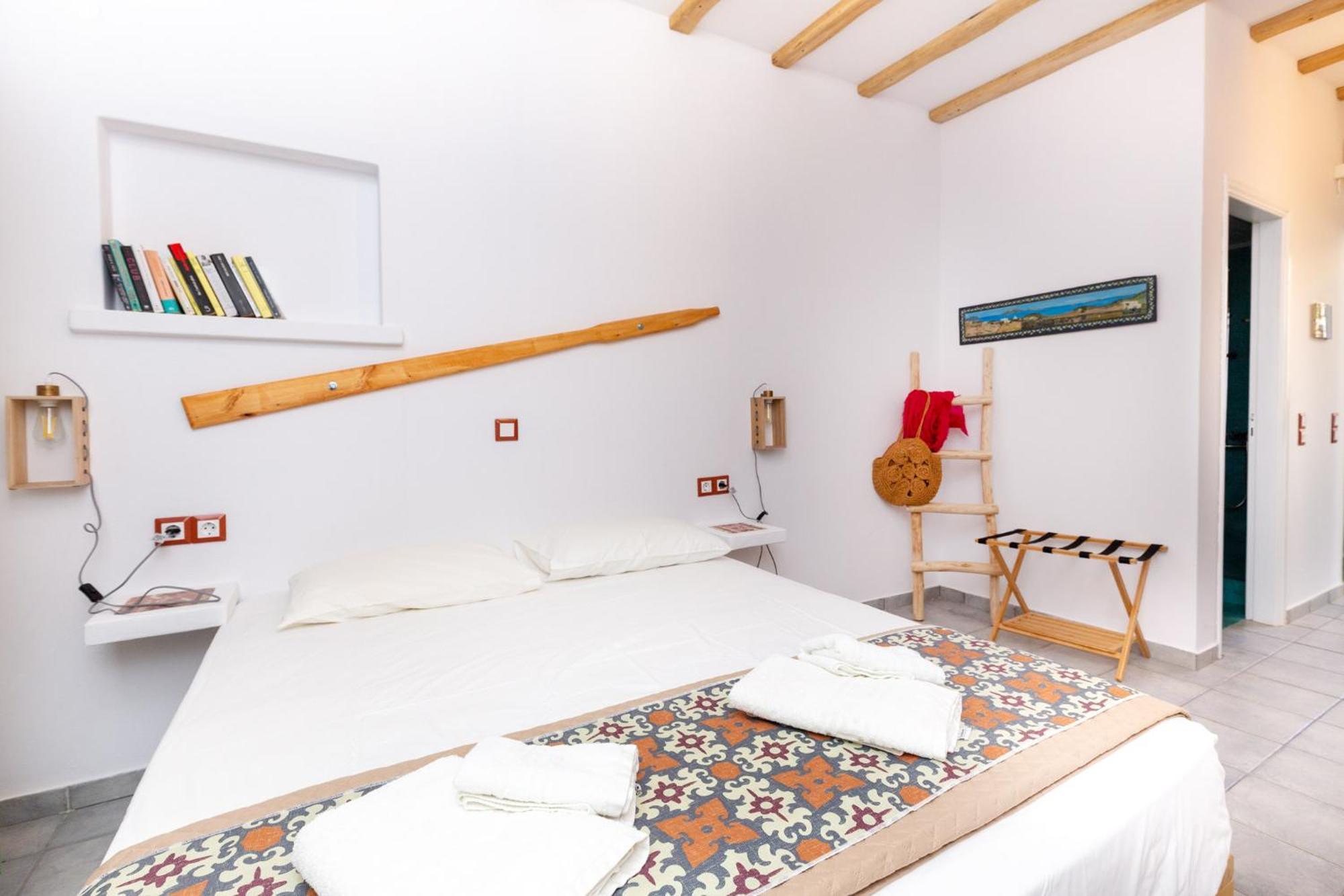 Ailouros Summer Hotel Schoinoussa Dış mekan fotoğraf