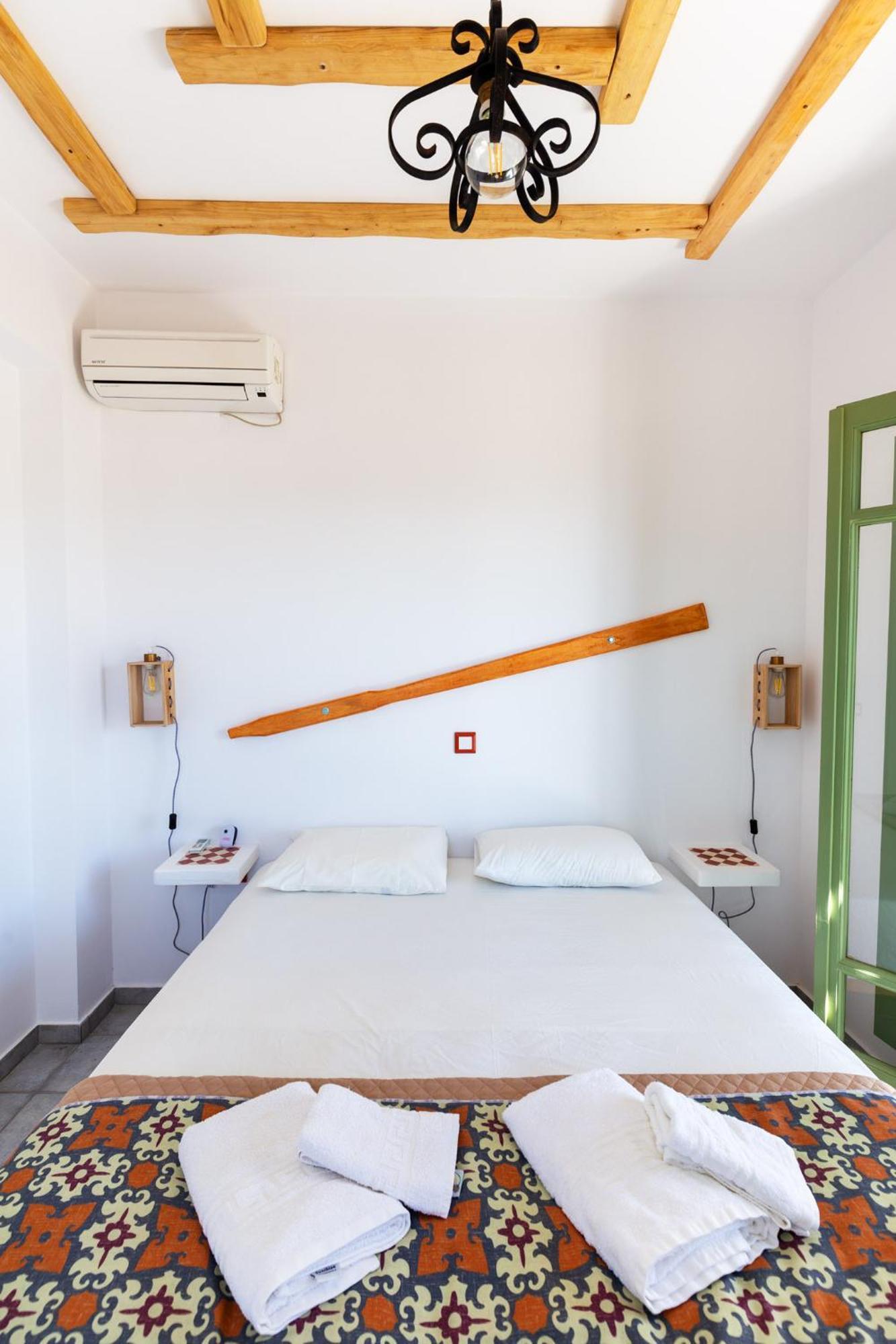 Ailouros Summer Hotel Schoinoussa Dış mekan fotoğraf