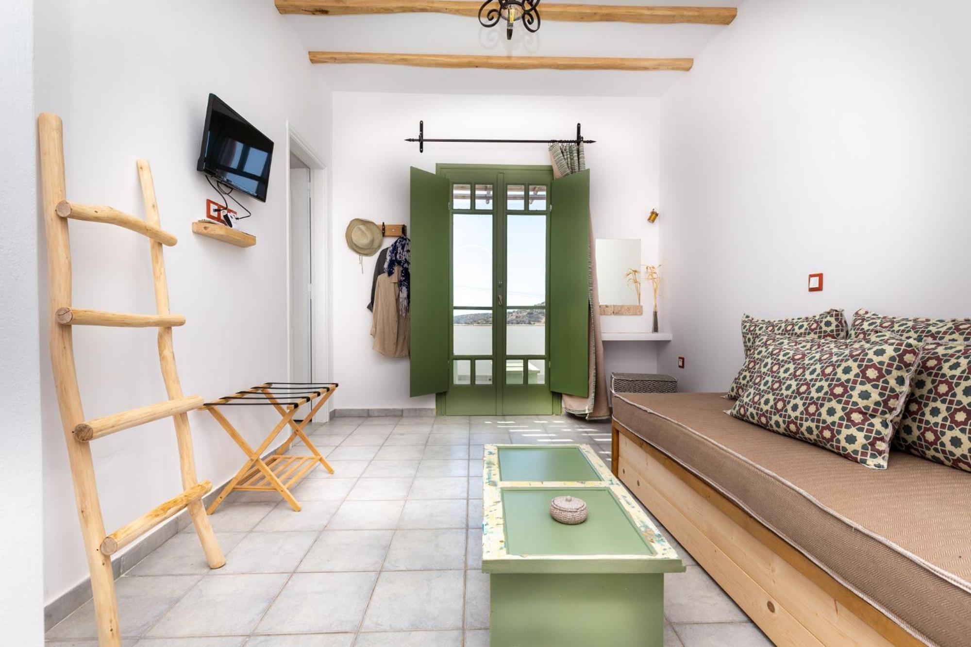 Ailouros Summer Hotel Schoinoussa Dış mekan fotoğraf